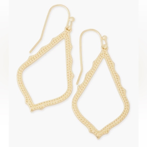 Kendra Scott Jewelry - Sophia Drop Earrings in Gold, NWT!